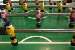 内马尔重返赛场，险胜首场状态出色，拜仁观众沸腾！