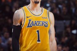 Karsa在湖人比赛中出色发挥，表现优异引发热议！上演精彩一战的简单介绍